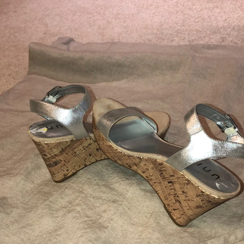 Unisa Lanzer Silver Metallic Wedge